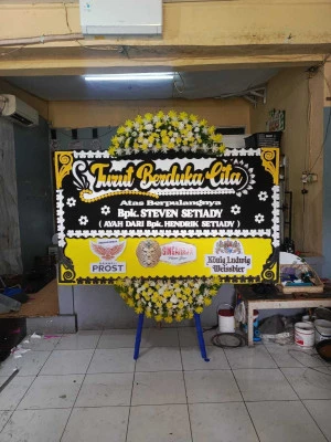 Papan Bunga di Poris Plawad Utara